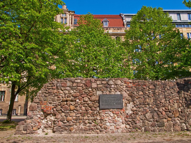 Berlin, Wall